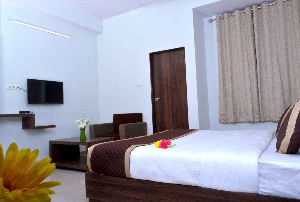 Oyo 6697 Hotel Green Lemon ชัยปุระ ภายนอก รูปภาพ