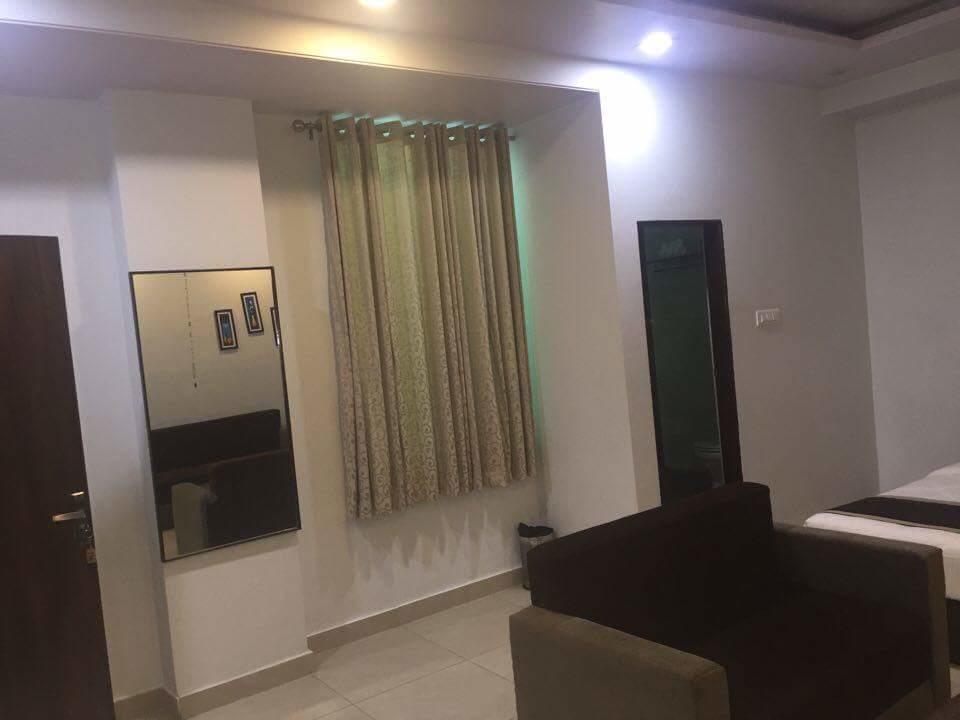 Oyo 6697 Hotel Green Lemon ชัยปุระ ภายนอก รูปภาพ