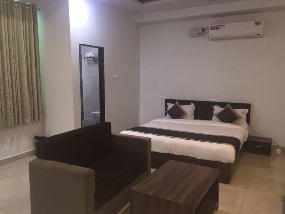 Oyo 6697 Hotel Green Lemon ชัยปุระ ภายนอก รูปภาพ