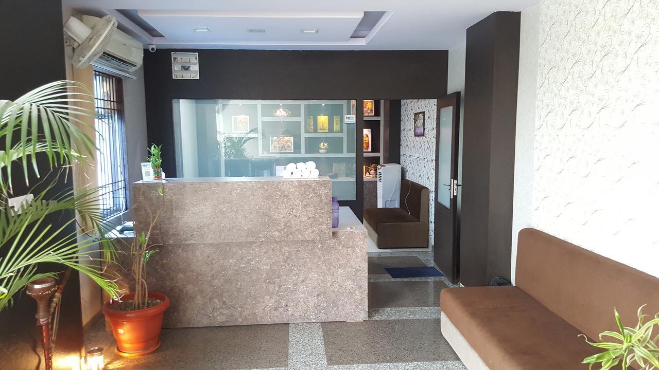 Oyo 6697 Hotel Green Lemon ชัยปุระ ภายนอก รูปภาพ