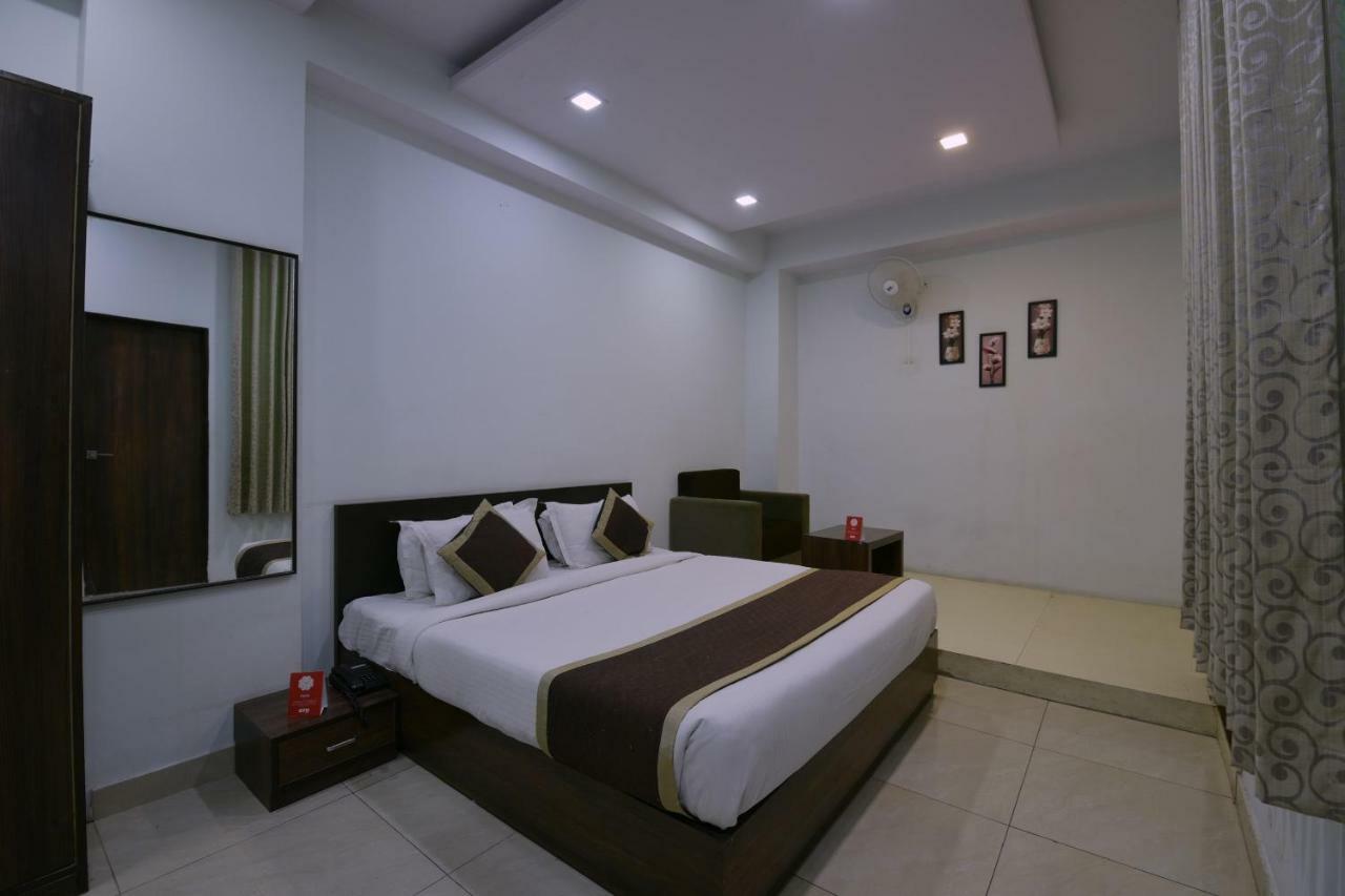 Oyo 6697 Hotel Green Lemon ชัยปุระ ภายนอก รูปภาพ