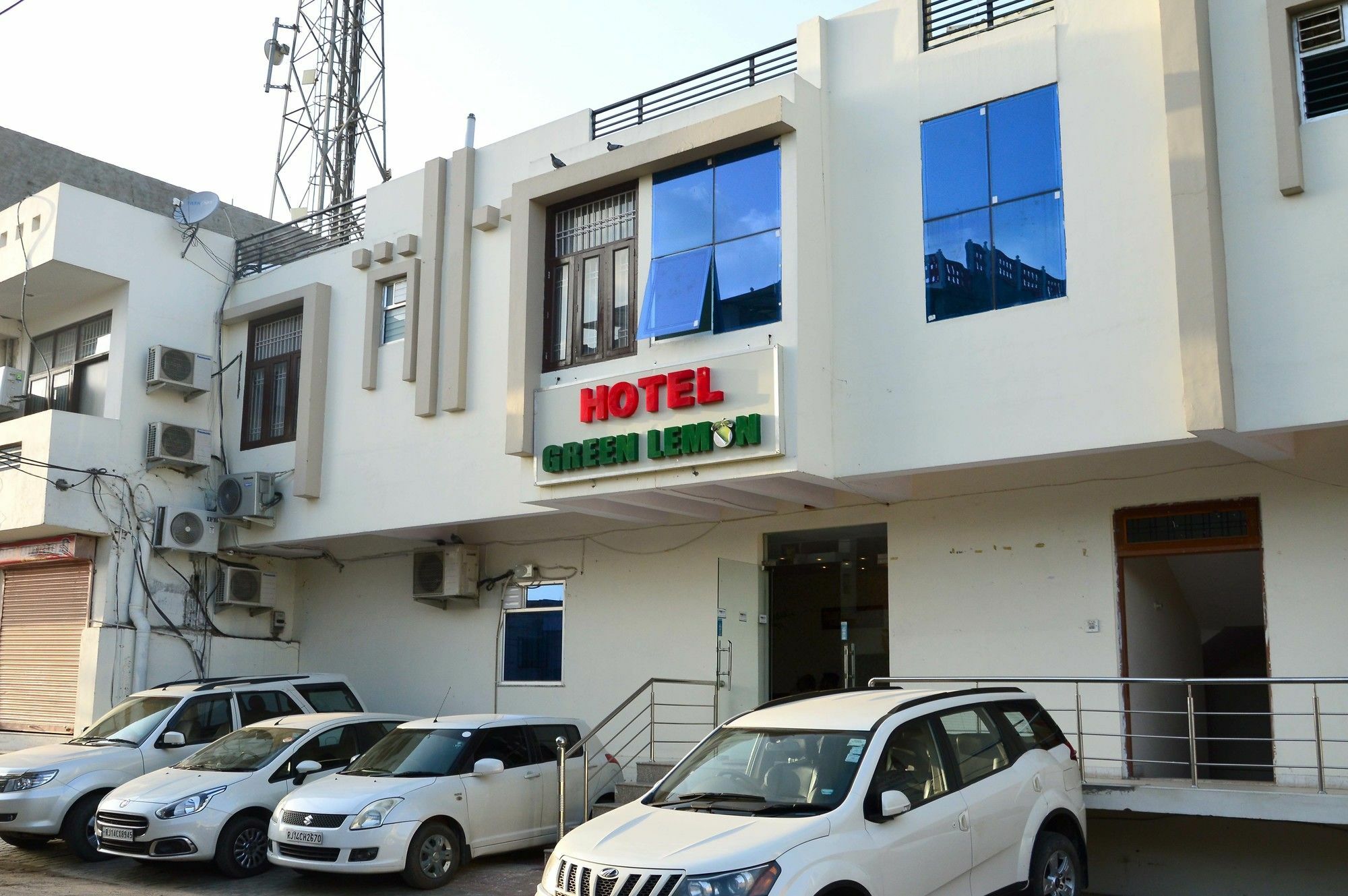 Oyo 6697 Hotel Green Lemon ชัยปุระ ภายนอก รูปภาพ